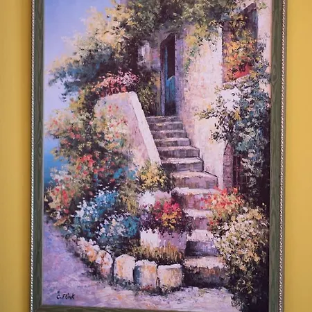 Apartament Marica *