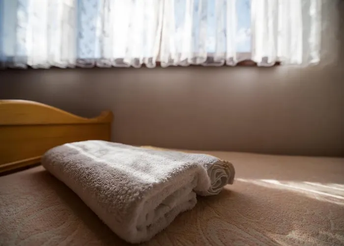 Marica * Vrbnik (Primorje-Gorski Kotar)